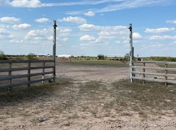 24 Tract Camino del Sur, Laredo, TX 78044-3835