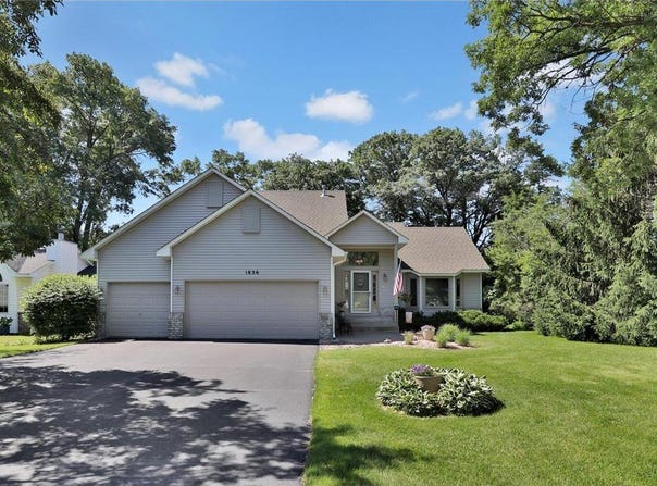 1836 125th Lane NE, Blaine, MN 55449