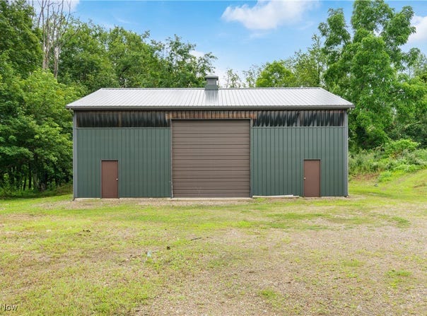 S Cleveland Massillon Road, Barberton, OH 44203