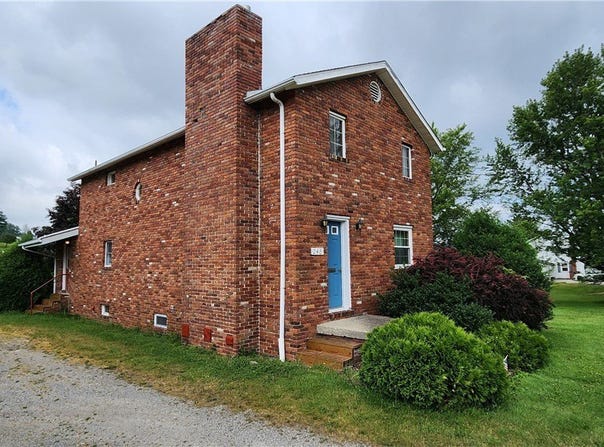 248 Plank Rd, Somerset Boro, PA 15501