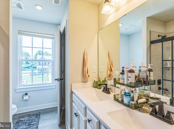 96 KINGSBERRY LANE, WOODSTOWN, NJ 08098