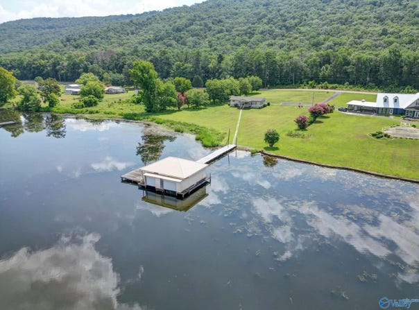 3195 County Road 67, Scottsboro, AL 35768