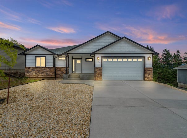 5114 N Del Rey Dr, Otis Orchards, WA 99027
