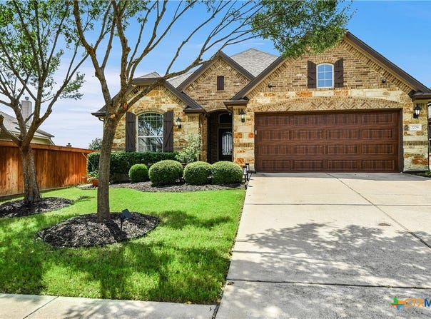 2709 Dillon Pond Lane, Pflugerville, TX 78660