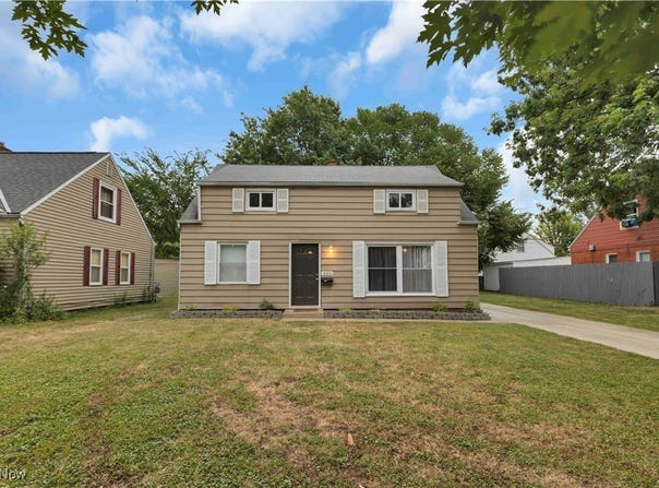 635 E 261 Street, Euclid, OH 44132