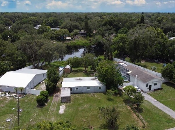 1413 LAKE SHORE DRIVE, CASSELBERRY, FL 32707