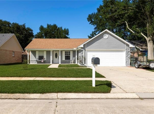 1805 ADMIRAL NELSON Drive, Slidell, LA 70461