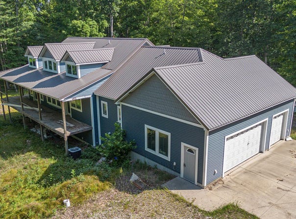 9263 Ferris Avenue, Grant, MI 49327