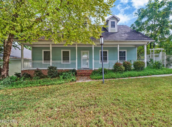 116 W Gettysburg Ave, Oak Ridge, TN 37830