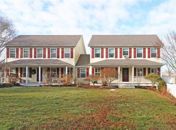359 Main Road, Tiverton, RI 02878