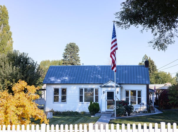 5151 Summers Lane, Klamath Falls, OR 97603
