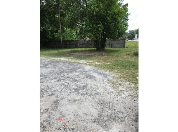 851 MACCLENNY Avenue W, Macclenny, FL 32063