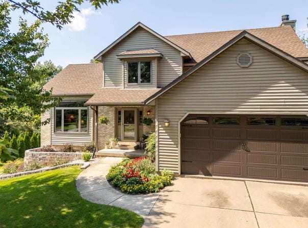 1632 Roby Road, Stoughton, WI 53589