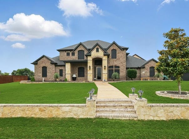 1330 Billingsley Drive, Waxahachie, TX 75167