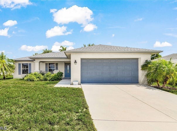 307 NE 25th Terrace, Cape Coral, FL 33909
