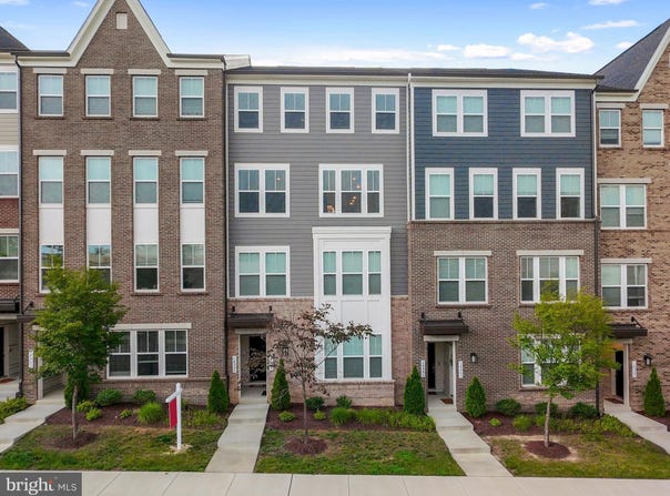 14957 RIVER WALK WAY, WOODBRIDGE, VA 22191