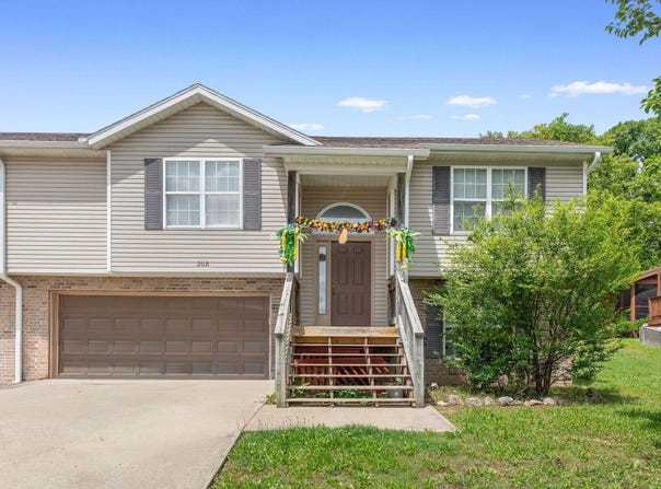 208 Forest Lane, Branson, MO 65616