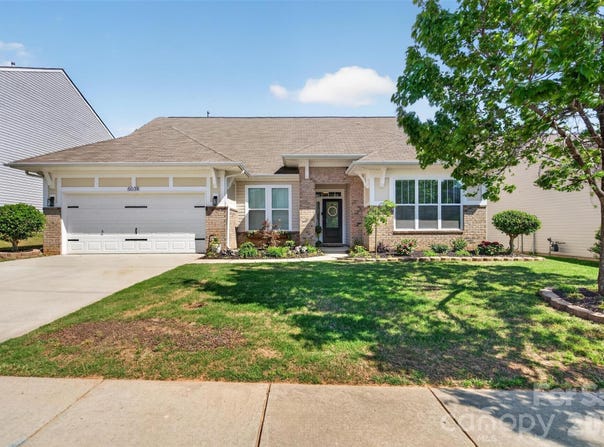 6038 Durango Way, Denver, NC 28037