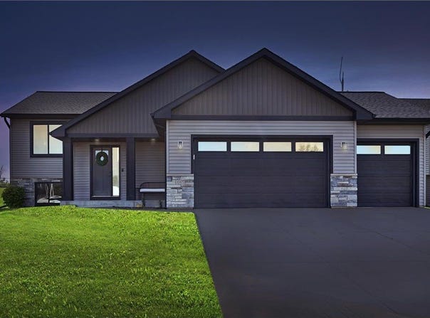 1005 15th Avenue NW, Kasson, MN 55944