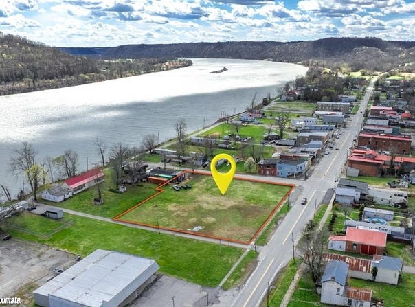 300 E Second St, Manchester, OH 45144