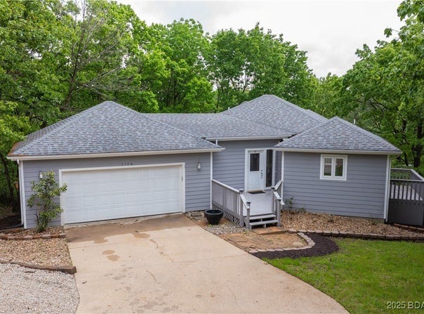 2158 Peninsula Court, Osage Beach, MO 65065
