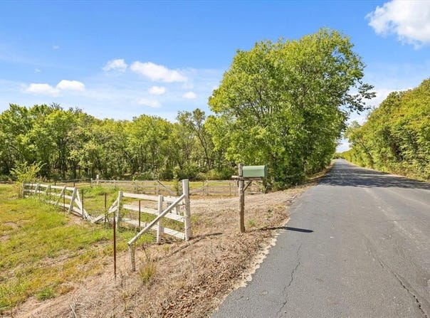 988 County Road 655, Farmersville, TX 75442
