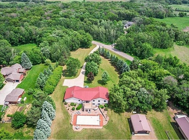 22803 Grove Wood Lane, Rockville, MN 56320