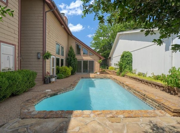 1615 Fox Hollow Ridge, Oklahoma City, OK 73131