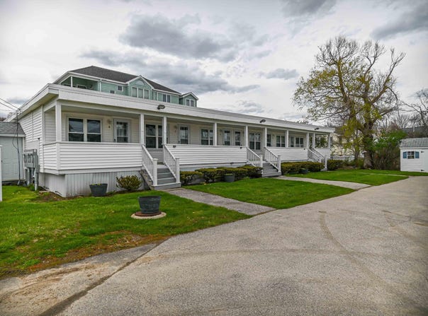 6 Dingle Road, York, ME 03909