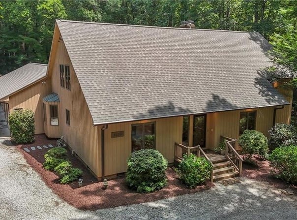 1110 N Holden Road, Greensboro, NC 27410
