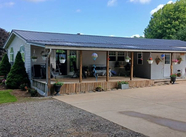 2141 Ridge Rd, Westover, PA 16692