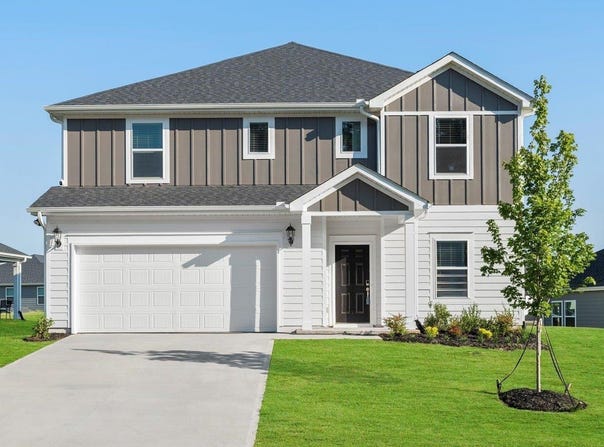 819 Burghley Circle, Greer, SC 29651