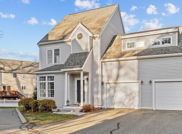 9 New Mill Pl, Ipswich, MA 01938