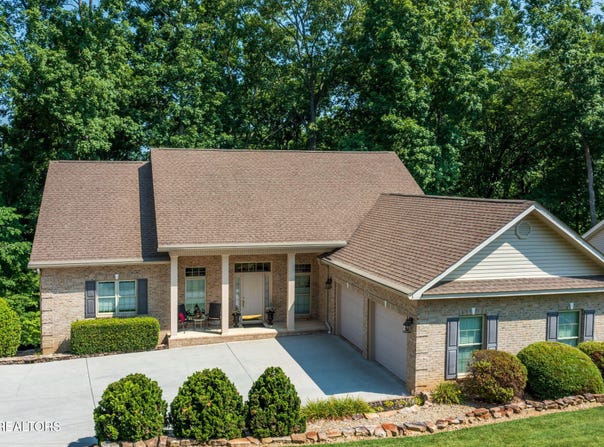 135 Kenosha Lane, Loudon, TN 37774