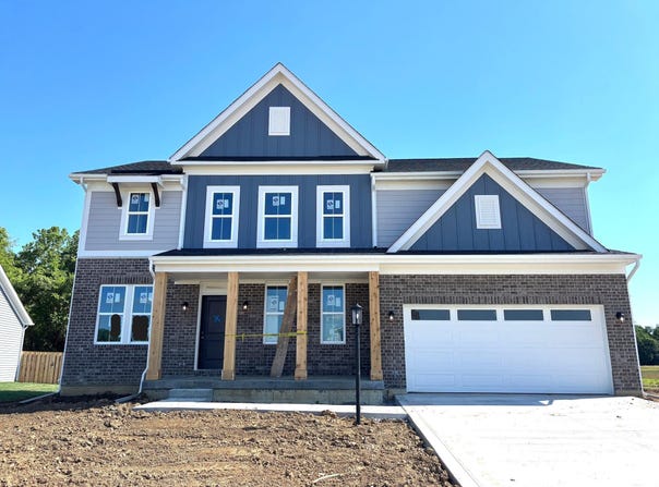 8352 Tranquil Trail, Pickerington, OH 43147