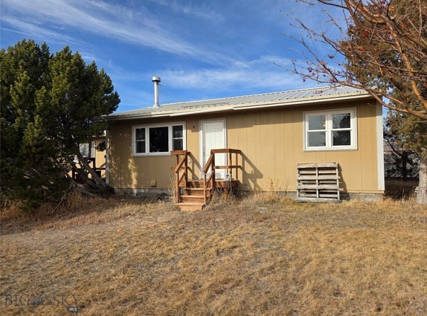 117 Yellowstone, Whitehall, MT 59759