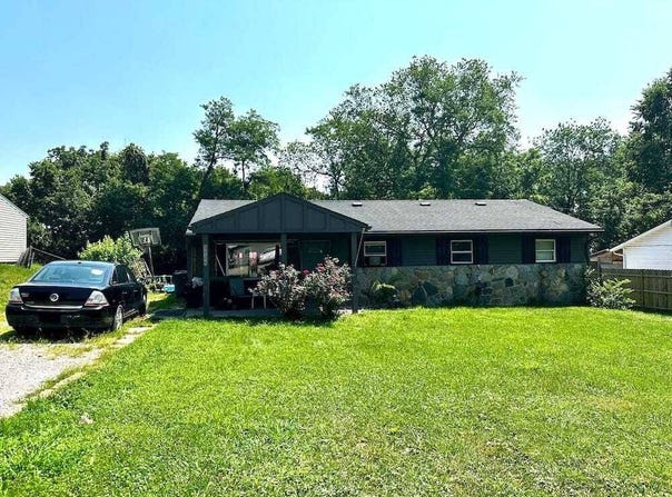 3904 Michael Dr, Cincinnati, OH 45255