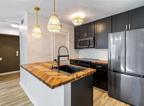 404 Granville Court, Atlanta, GA 30328