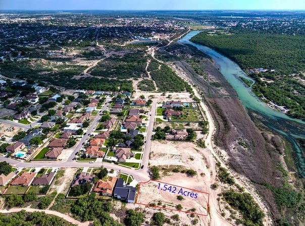 1761 Rio Rd., Eagle Pass, TX 78852