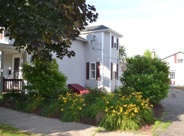 98 Champlain Street Street, Plattsburgh, NY 12901
