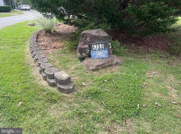 4285 GLORY ROAD, BEALETON, VA 22712