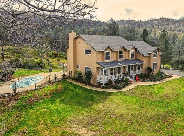 8703 Muletown Road, Redding, CA 96001