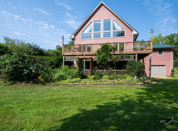 12A6 Grant, Apple River, IL 61001