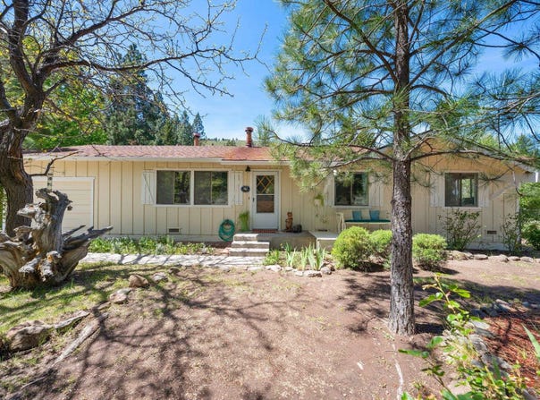 185 Smithneck Road, Loyalton, CA 96118
