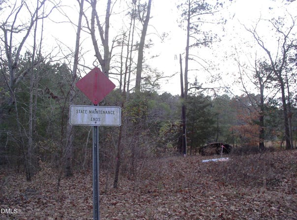 Matthews Drive, Henderson, NC 27537