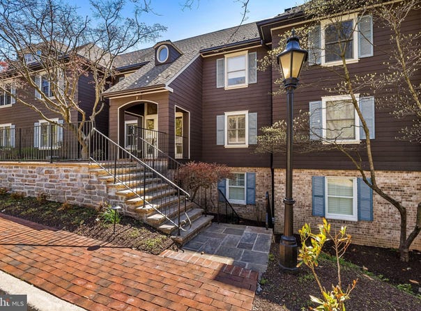 7 DEVON HILL Road, BALTIMORE, MD 21210