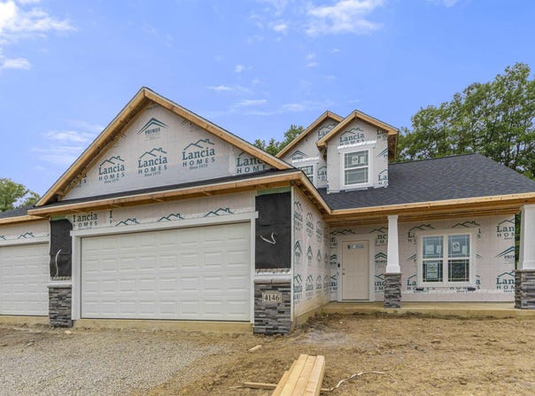 4146 Centerstone Parkway, New Haven, IN 46774