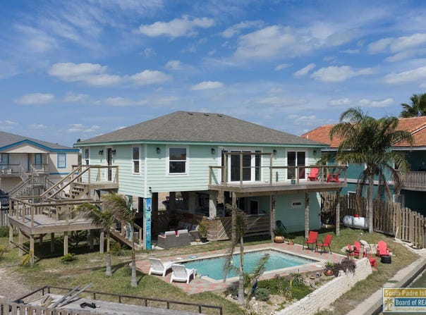 1471 Harbor Island Dr., Port Isabel, TX 78578