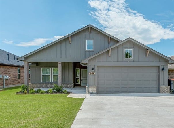 20110 Park Lane, Harrah, OK 73045