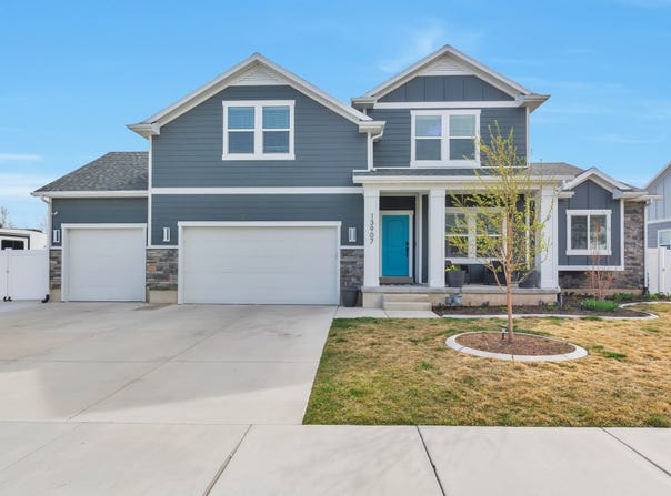 13907 S BIRCH LEAF W, Herriman, UT 84096